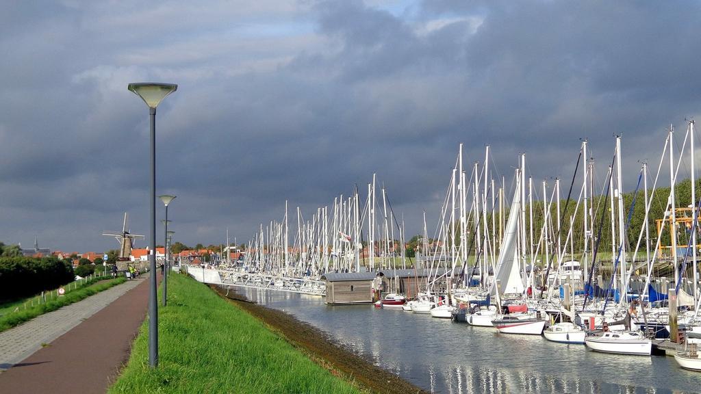 Zierikzee Appartement Zz 41 B&B ภายนอก รูปภาพ